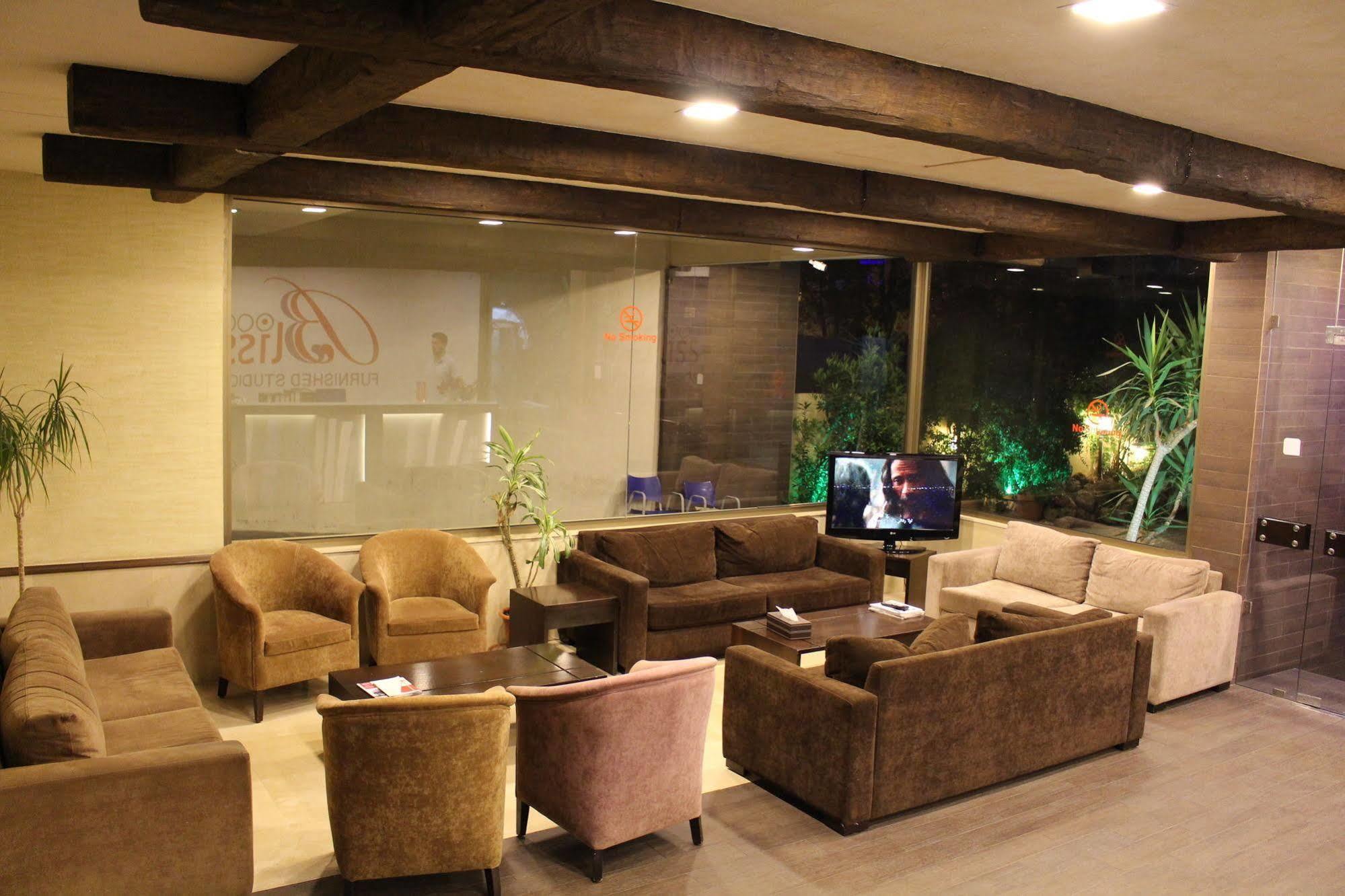 Bliss 3000 Furnished Studios Beirut Exterior photo